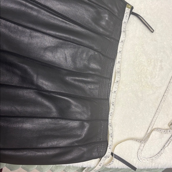 INC BLACK LEATHER SKIRT - Picture 7 of 7